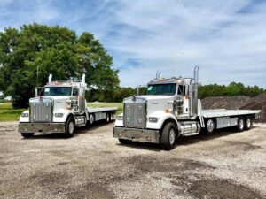2026 Kenworth W900 (Twins)